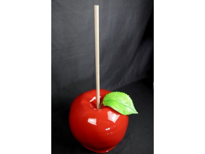 sculpture-pomme-amour-rsine-4
